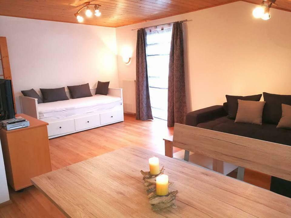 Schusterbauer Villa Koppl Eksteriør bilde